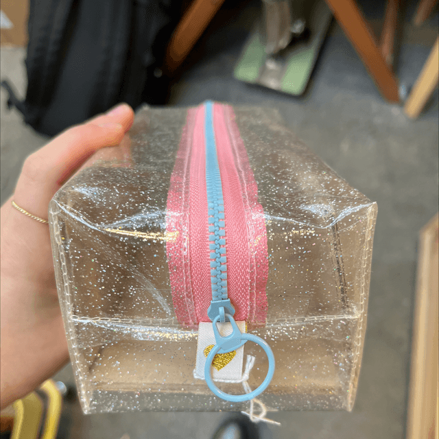Moyenne trousse 